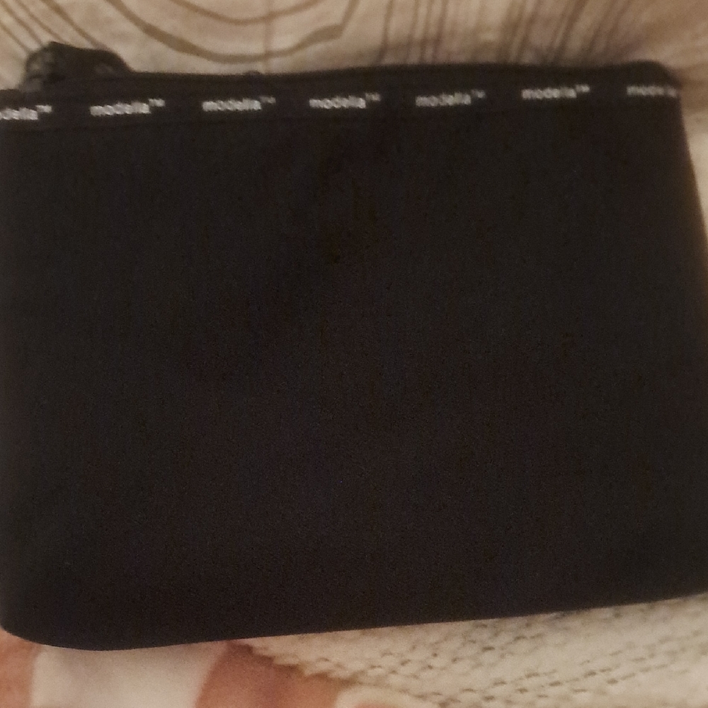 Modella Black Zippered Pouch